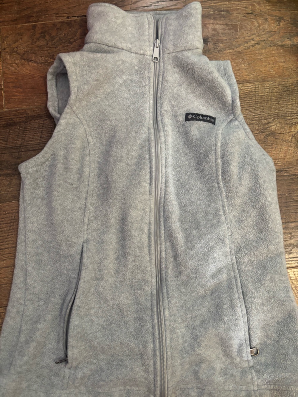 Columbia Women's Light Gray Fleece Vest - Full Zip